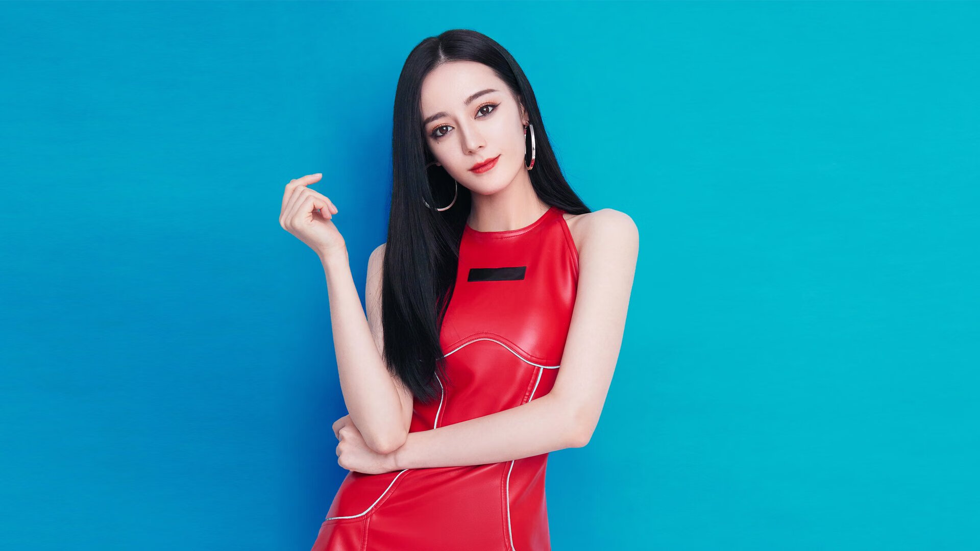 vwin在线登录电脑版-2021年季后赛：库里在连续三场火热表现中，单场投中10+三分，帮助勇士逆转强敌