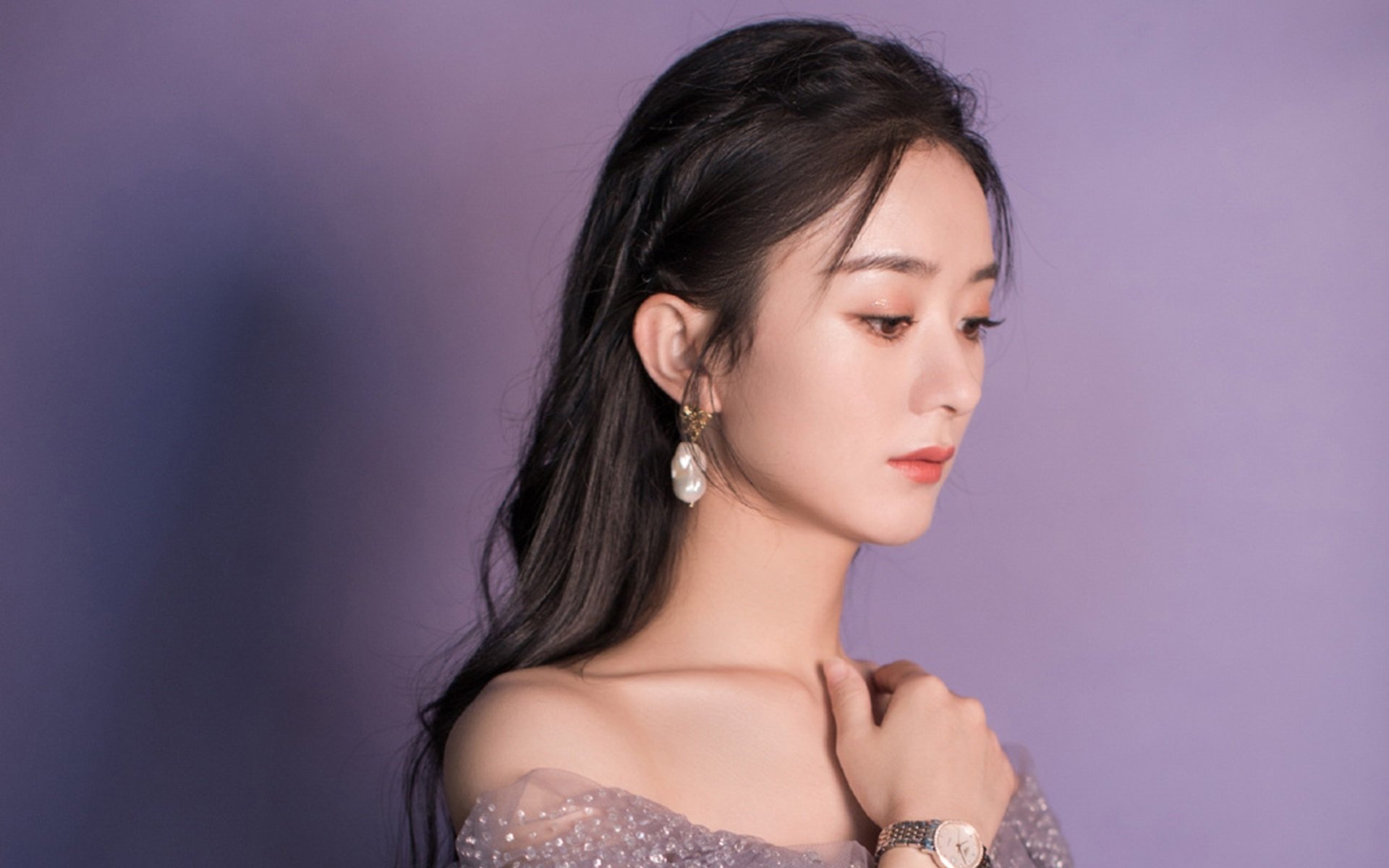 “火焰中的舞者”——车手表现出的超凡驾驶技艺，火焰车是什么